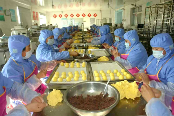 滿族美食文化瑰寶——在旗豆包的現代經營之道